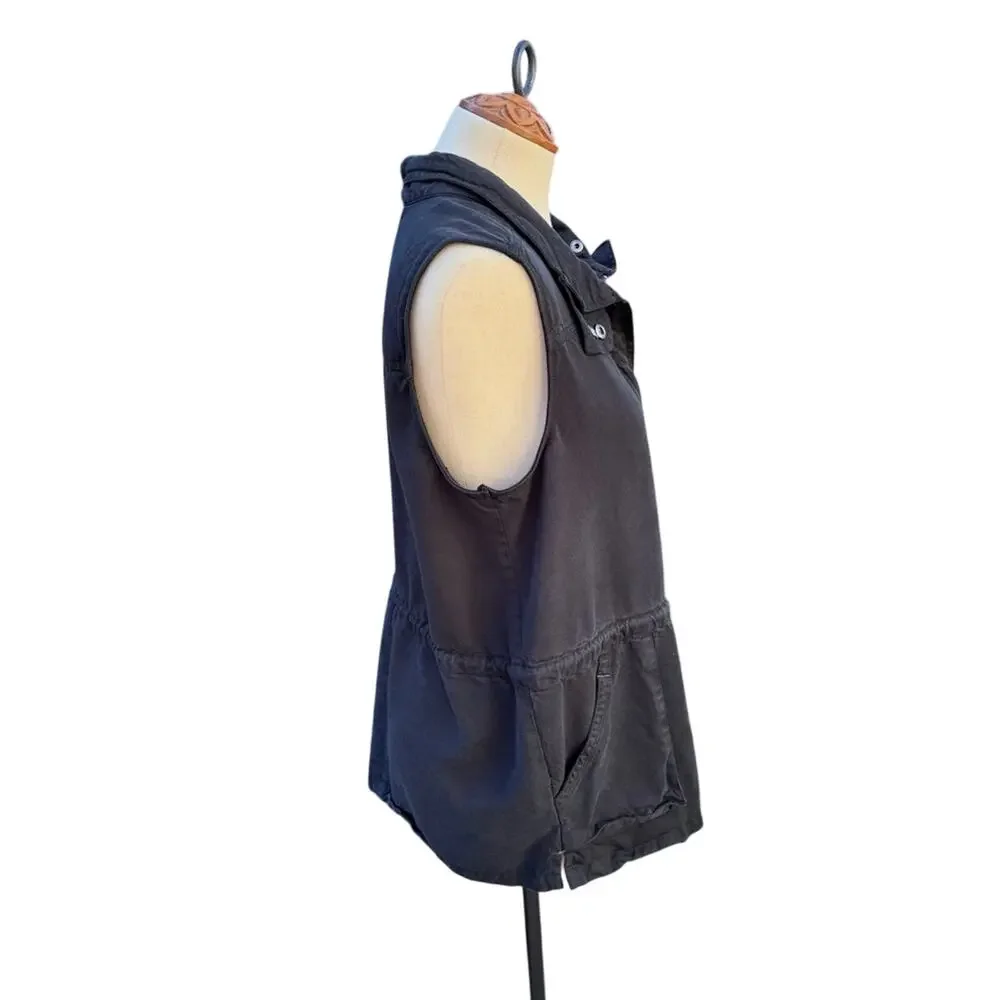 AnyBody Cargo Vest with Pockets Black Sleeveless Zip Jacket Women's Medium